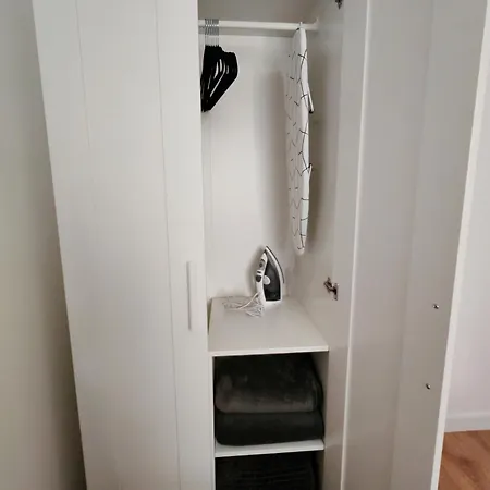 아파트 Rakanovic 팔릭